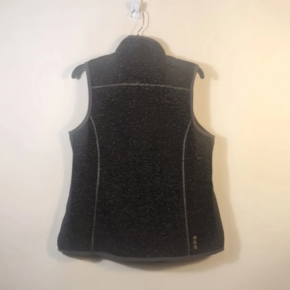 Elevate Women's Vest - Black Size Medium - Picture 13 of 16